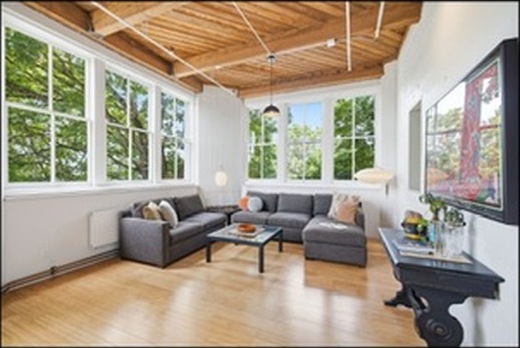 Living room under the wood ceiling