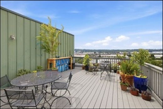 Rooftop deck table and planters